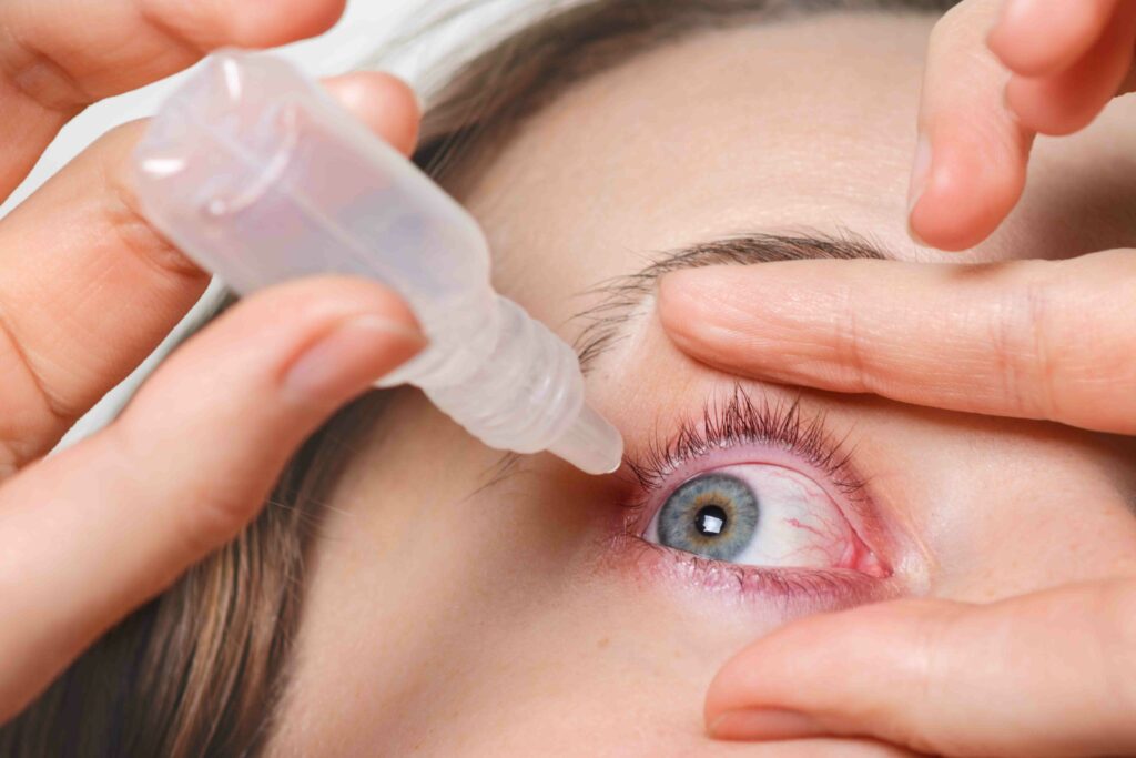 การใช้น้ำตาเทียมบรรเทาอาการตาแดง คันตา ระคายเคืองตา